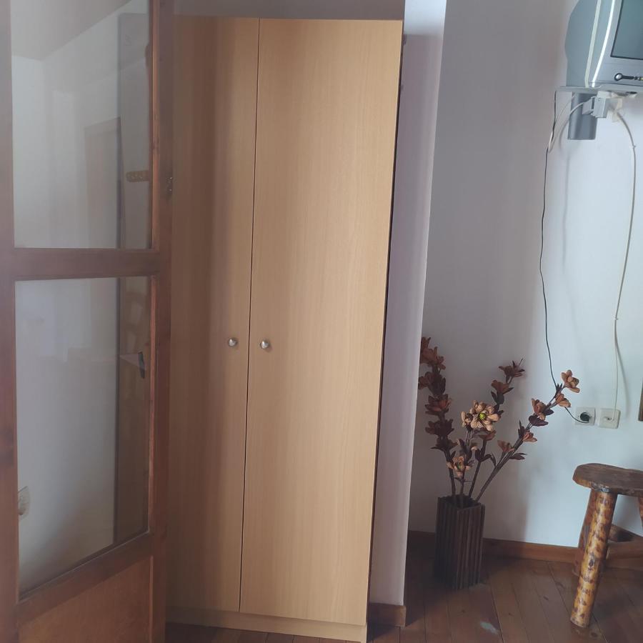 Therisso Rooms Therison ภายนอก รูปภาพ